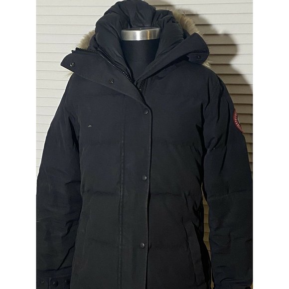 Canada Goose Shelburne Down Women’s NAVY Parka Coyote Fur Trim S/P - Picture 3 of 12